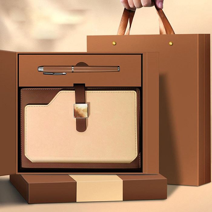 Σετ δώρου ημερολογίου και στυλό